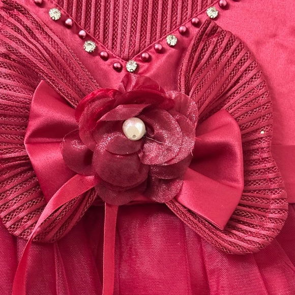 Elegant Kids Formal Dress in Rich Burgundy - Picture 7 of 13